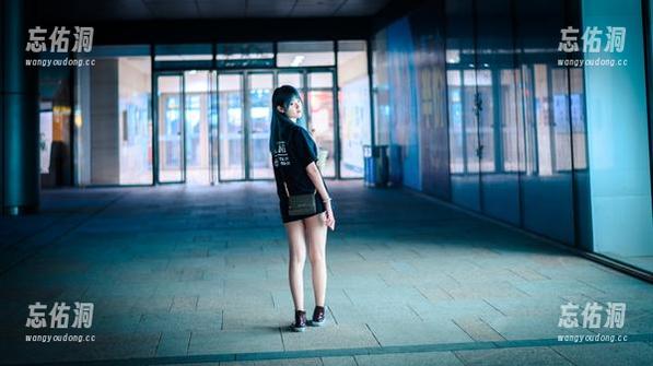 秋楚楚不秃头的连体衣作品集:过分吸引目光的平静 秋楚楚不秃头的连体衣作品集:过分吸引目光的平静