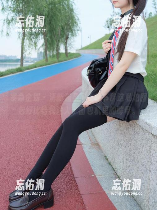 紧急企划 - 清新温柔风，林书辞这私拍图包好比给我注入了面包机里的酵母。