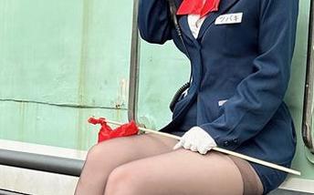 肉扣热热子更新！双马尾又一次优雅“击中”你！
