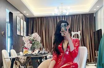 微密圈 – 这组葛征的护士白丝袜图集，鲜艳得像医院里的急救车，完全无法忽视。