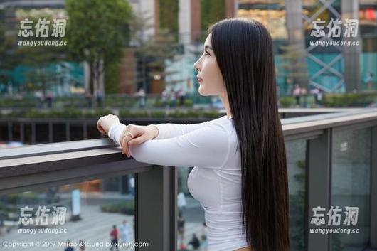蜜桃社 - 想要免费的少女图集？结衣来满足你了，不看会不会后悔呢？
