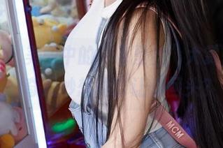蜜桃社 – 美图中的“裤里丝”大赏，美绪的奇思妙想能否让你回头？