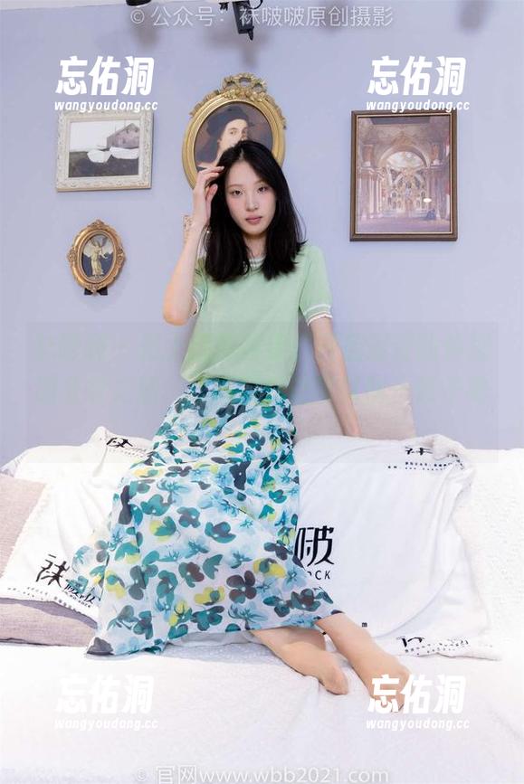 袜啵啵 - 戴上虚拟眼镜，开启瑶瑶的体操服分享之旅，这画面应该可以吹一辈子吧！