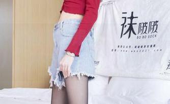 袜啵啵 – 甜甜圈的爆款：校服裤里丝（花絮版），所有值得关注的免费图片！