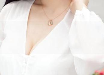 青豆客 – Milk楚楚和她的网袜，就像甜点与杯子蛋糕，写真图片里充满诱惑！