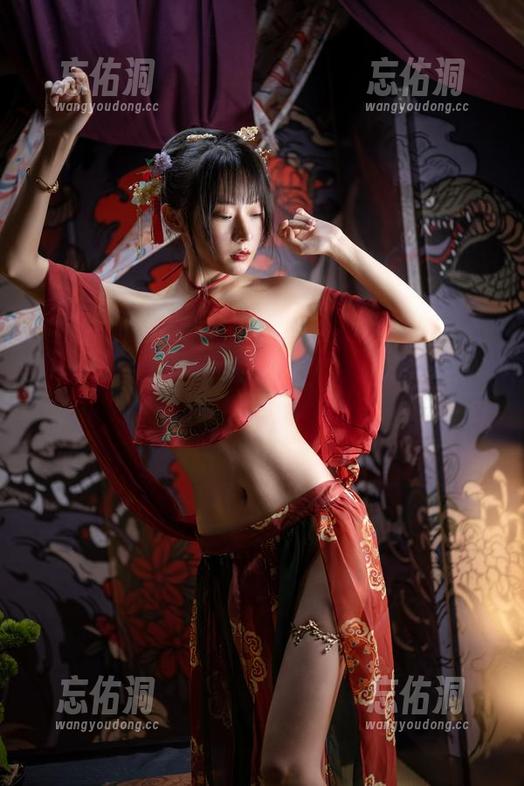 套图里有香草喵露露的比基尼,敢问谁受得了这样诱惑? 套图里有香草喵露露的比基尼,敢问谁受得了这样诱惑?
