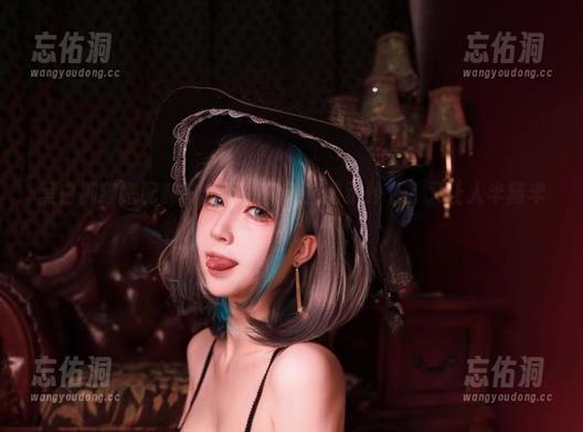 黑白御猫搭配赫敏套图,似乎在暗示什么,又让人半猜半舍。 黑白御猫搭配赫敏套图,似乎在暗示什么,又让人半猜半舍。